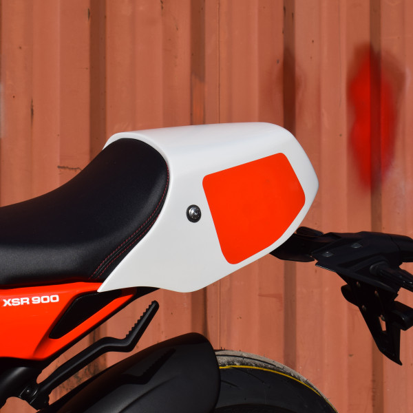 Pyramid Plastics Pyramid decals | yamaha xsr 900 seat cowl number board set | red